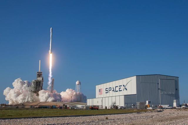 图源:SpaceX 官方 Flickr 账号